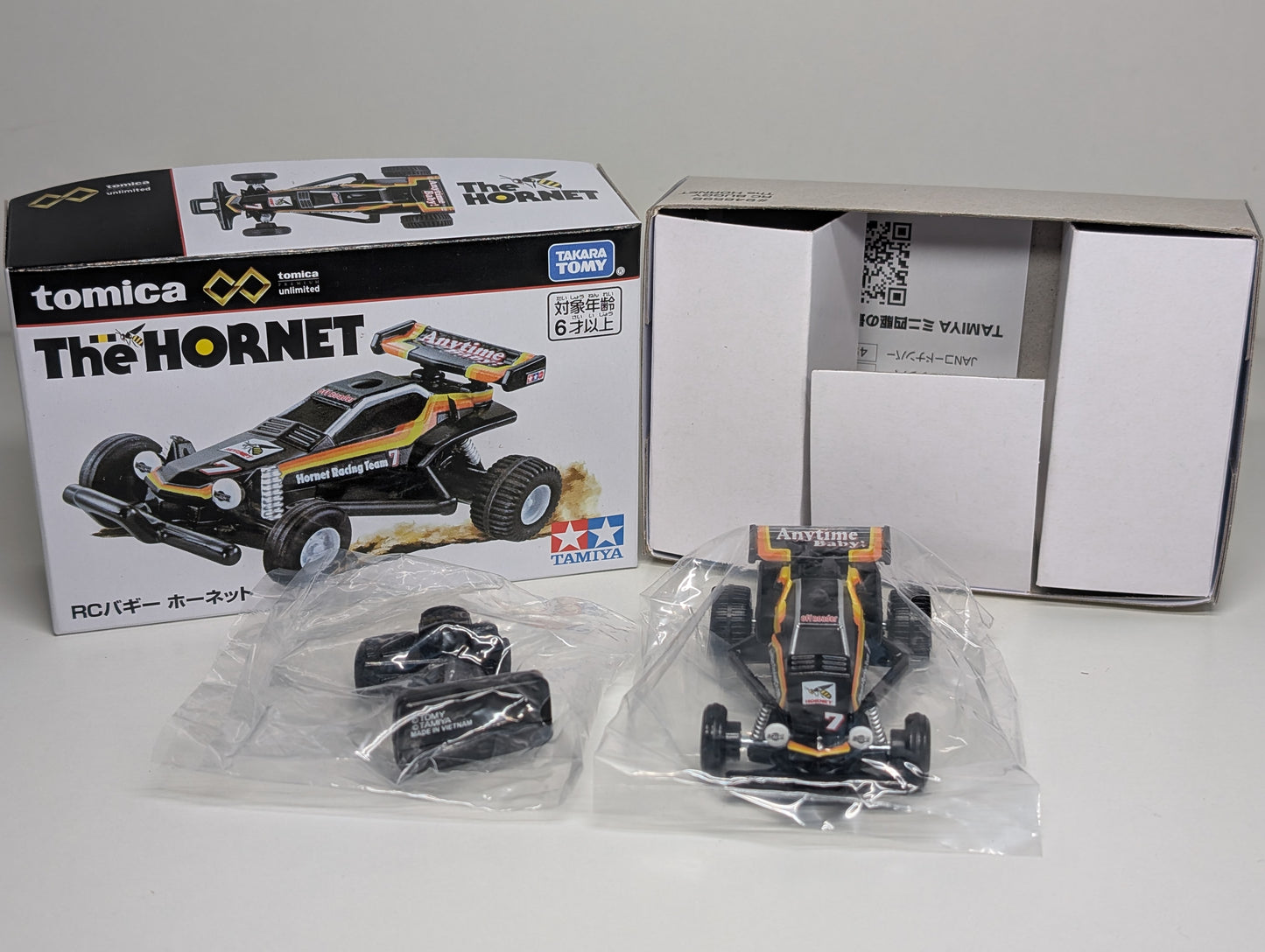 Tomica Tamiya Diecast Buggy The Hornet with Dummy Radio