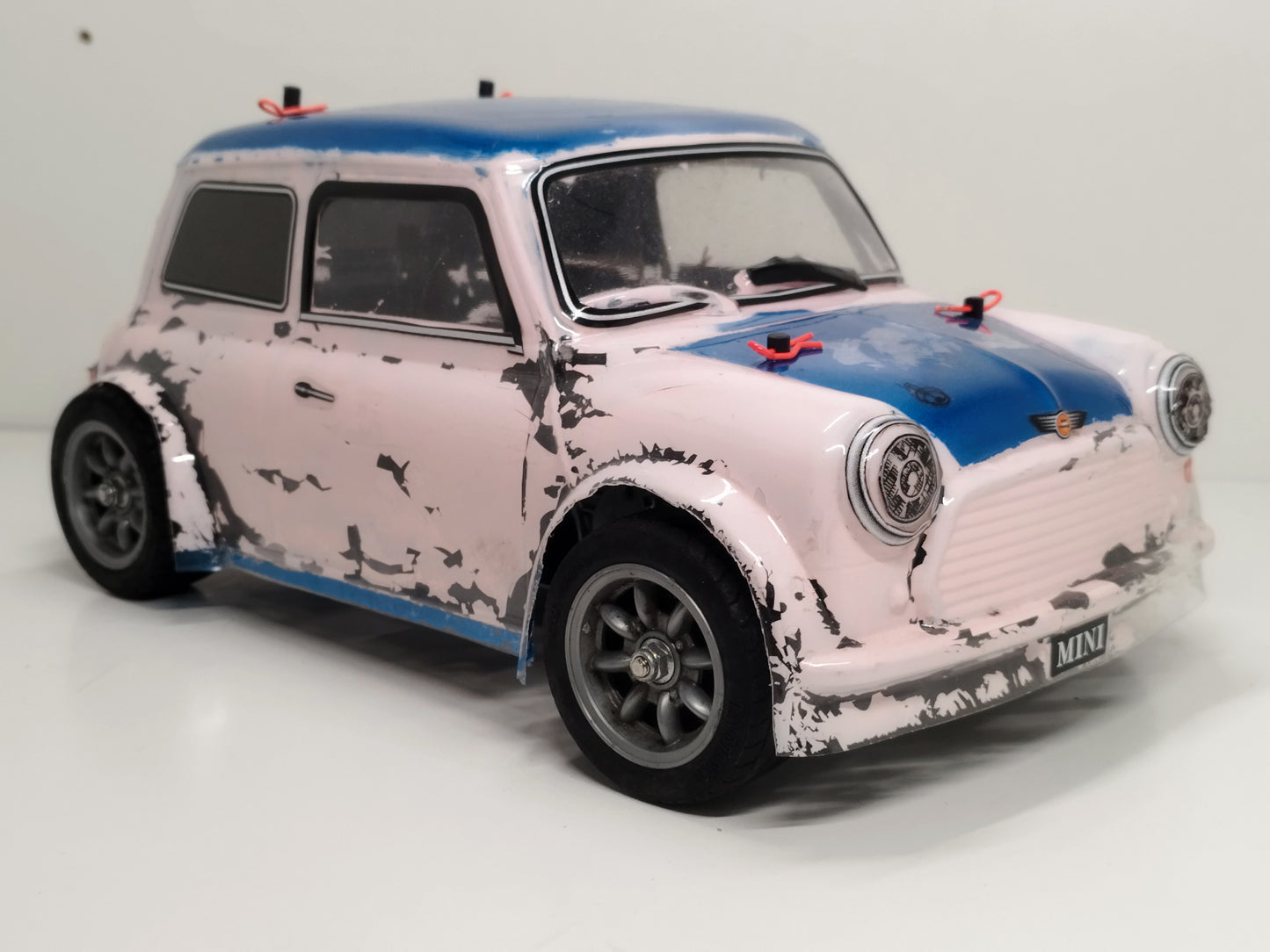 Tamiya 1/10 RC Racing Mini Cooper M-03 Chassis - Roller