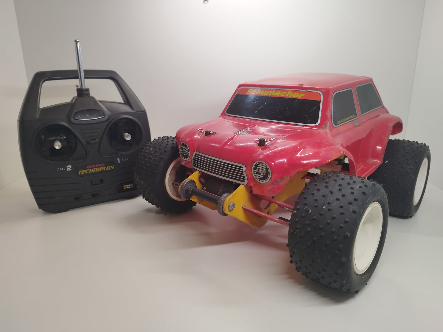 Schumacher 1/10 RC Wildcat Mini Monster Truck - Very Rare!