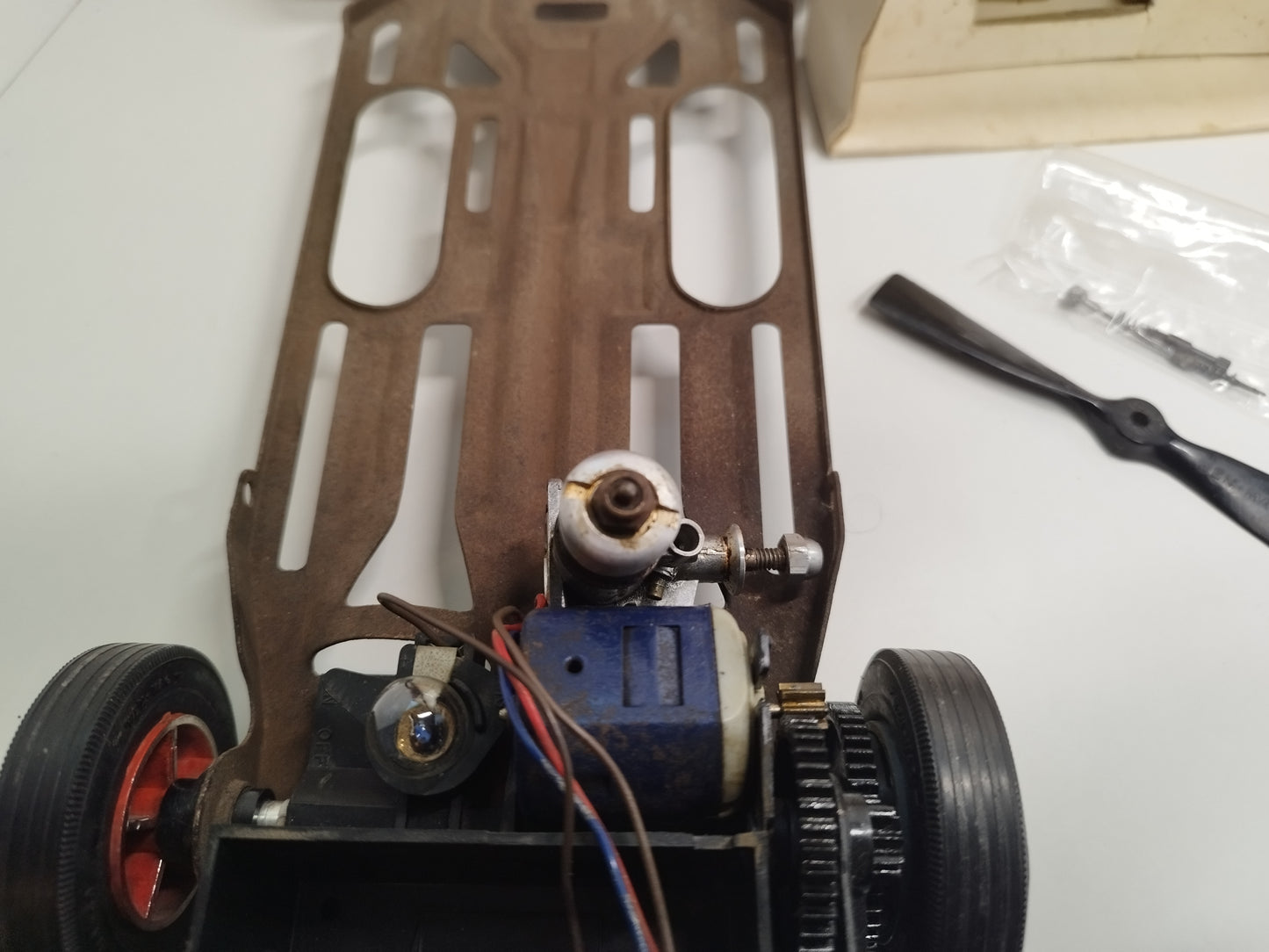 1/12 Wen Mac 1966 Ford Mustang Electric Tether Car with Nitro Conversion Kit - Rare!