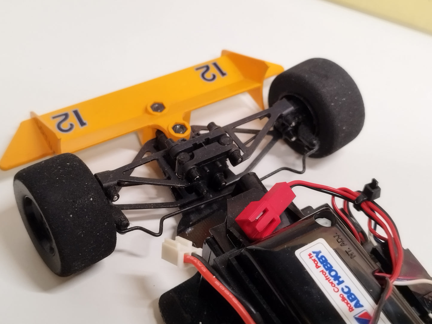 Kyosho 1/18 Scale RC Lotus 99T - Ayrton Senna