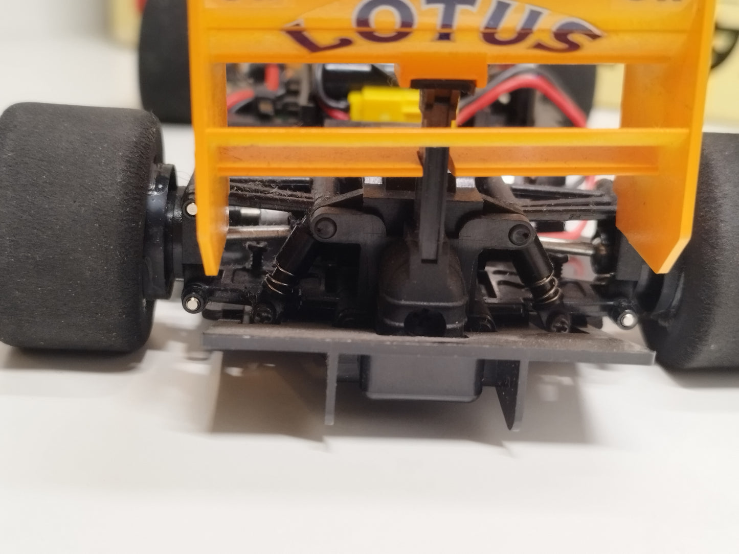 Kyosho 1/18 Scale RC Lotus 99T - Ayrton Senna