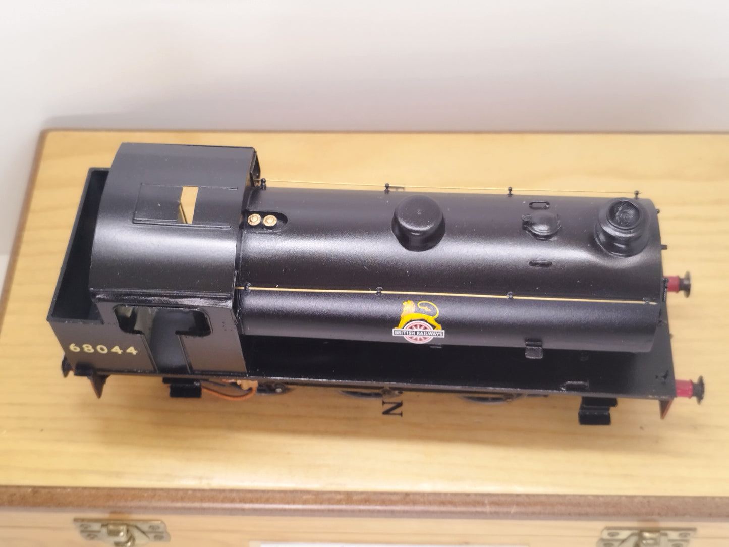 Kit Built O Gauge BR Austerity 0-6-0ST Tank Locomotive "68044" - 2 Rail