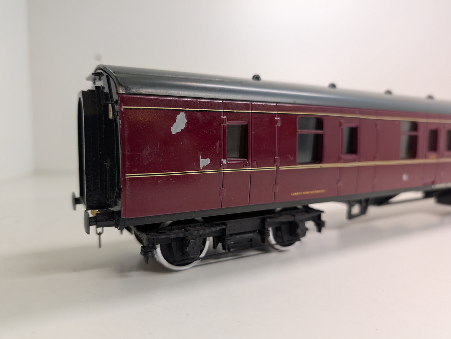 Lima O Gauge BR Ex-LMS MK1 Corridor / Brake Coach S34159 - Finescale wheels