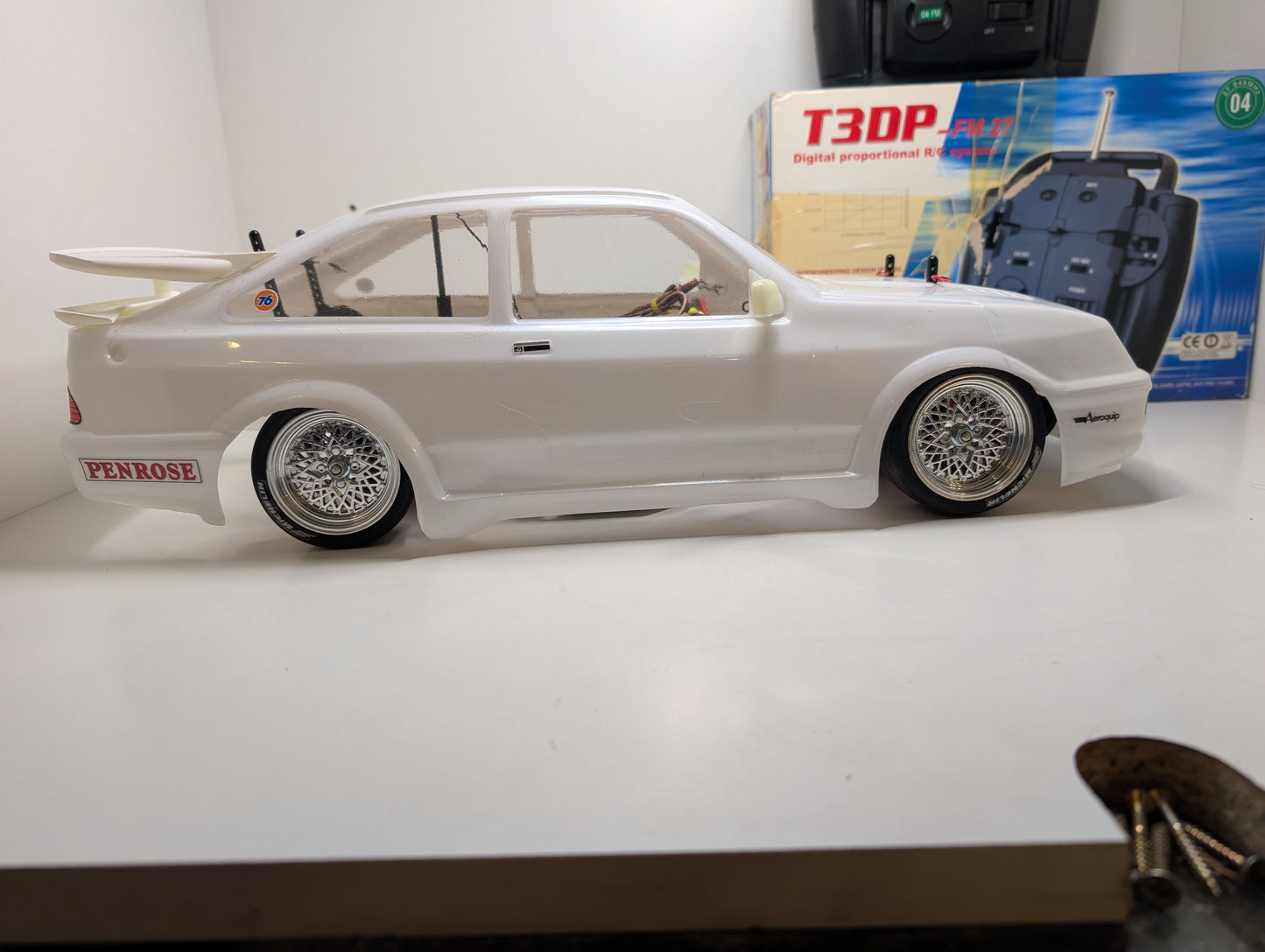 Tamiya 1/10 RC TA02 Ford Sierra Cosworth RS500 L&L Body Shell - Includes Radio