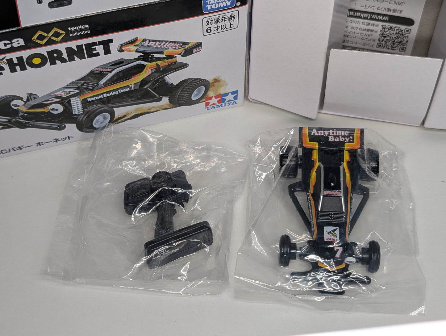 Tomica Tamiya Diecast Buggy The Hornet with Dummy Radio