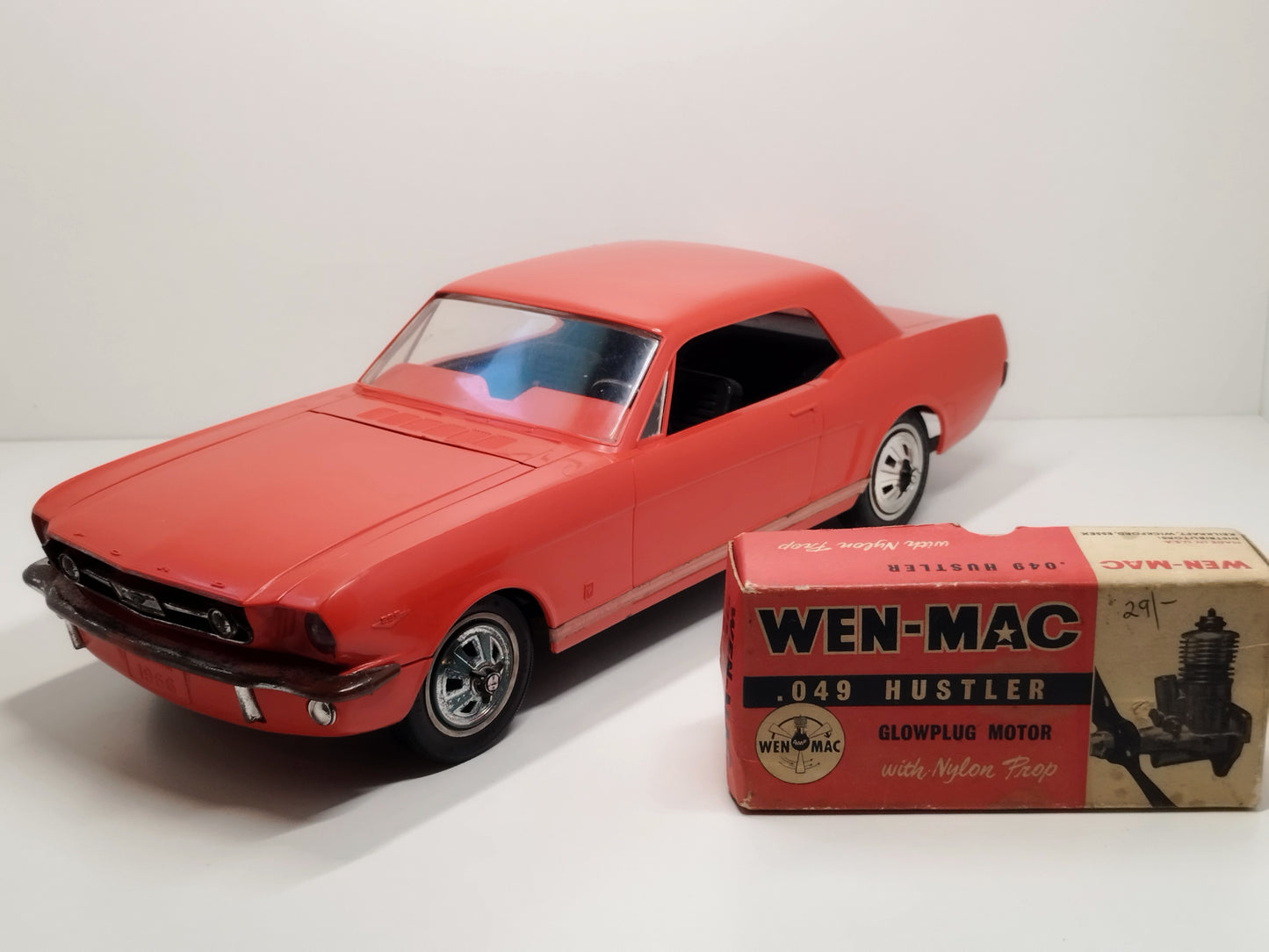 1/12 Wen Mac 1966 Ford Mustang Electric Tether Car with Nitro Conversion Kit - Rare!
