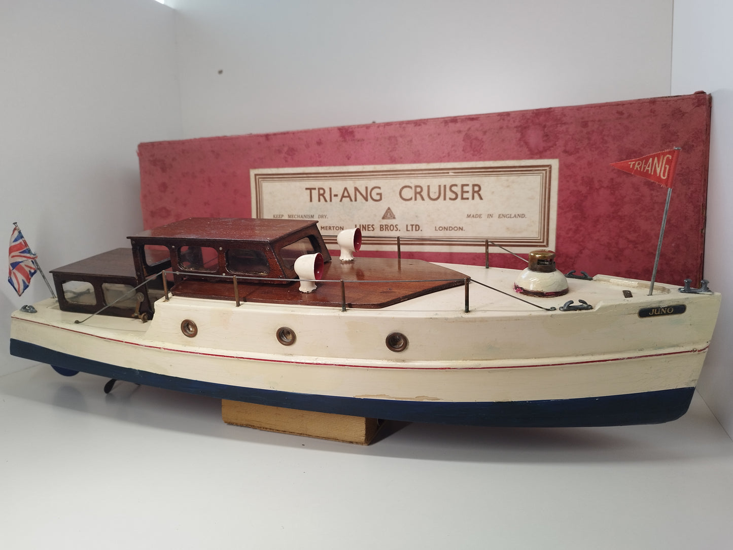 Lines Bros Triang Pre-War Electric Cruiser Type B "Juno" - Extremely Rare
