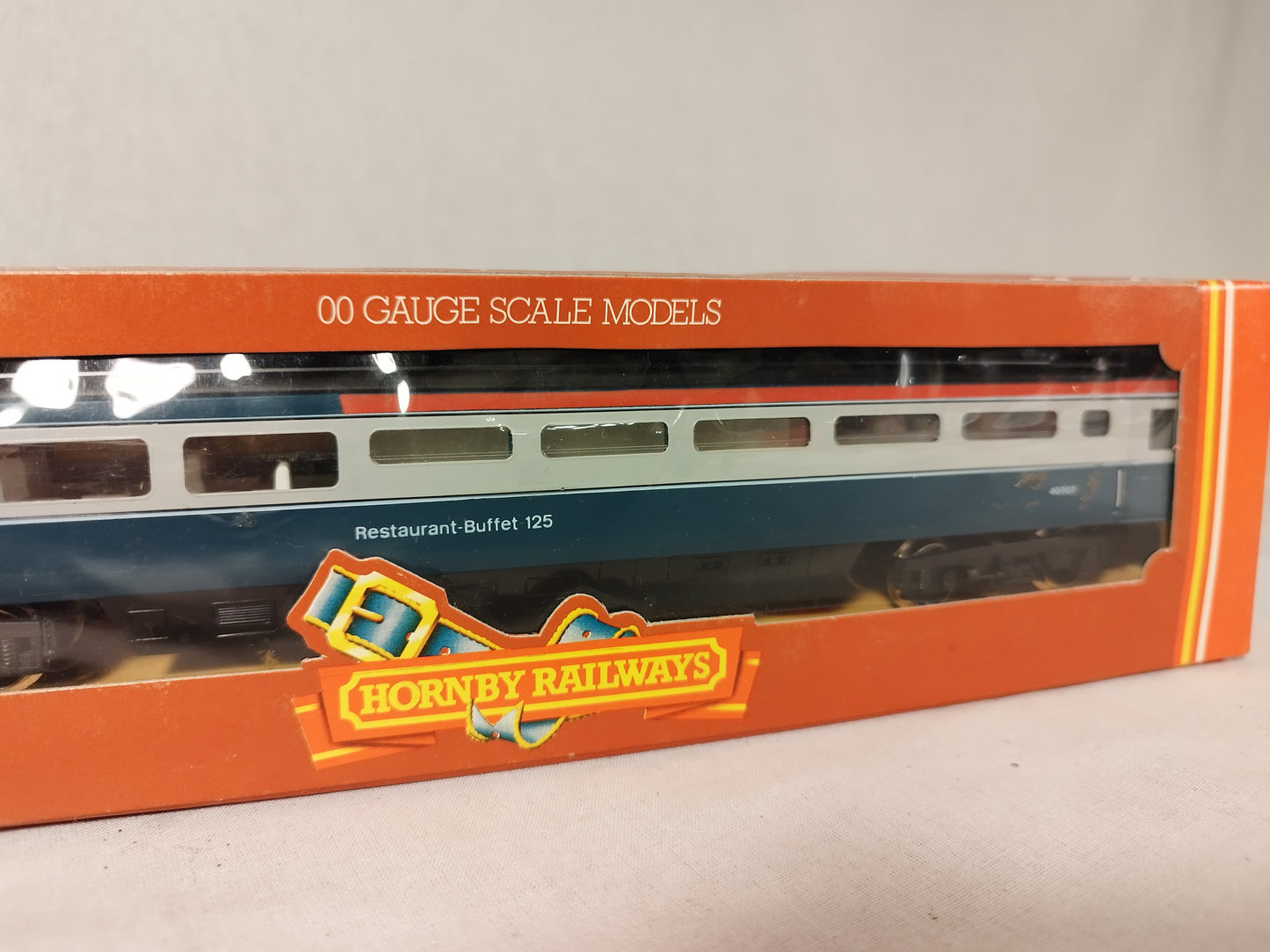 Hornby OO Gauge BR Intercity 125 MK3 Buffet Coach R427