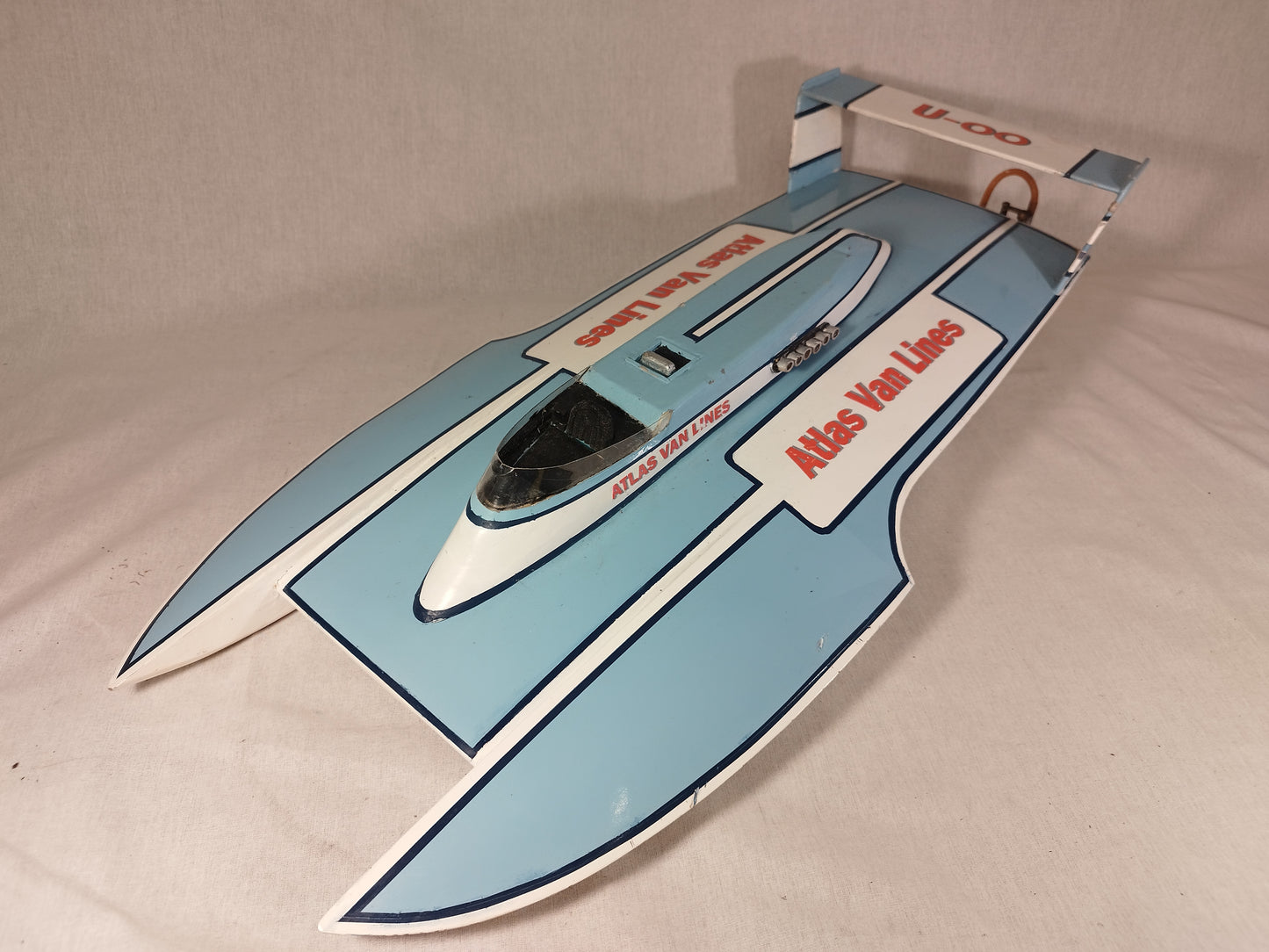 Atlas Van Lines Unlimited Hydroplane RC Brushless Motor and ESC.