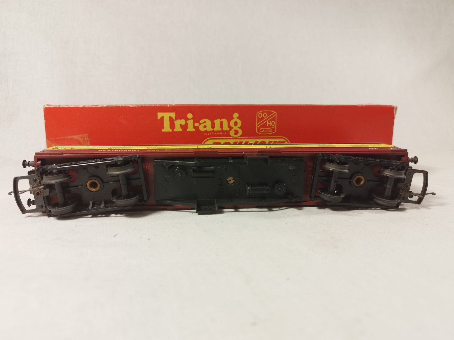 Triang Railways OO Gauge R229 Restaurant Car rn2401