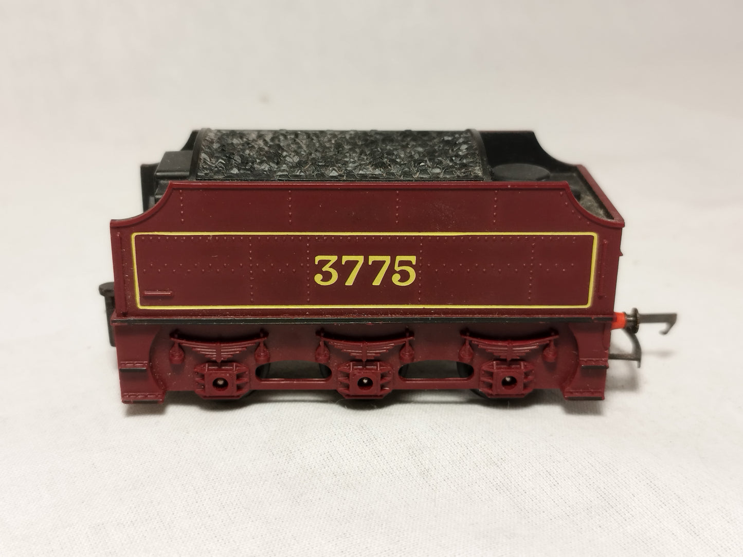 Triang OO Gauge R251 Midland 0-6-0 Tender Unit