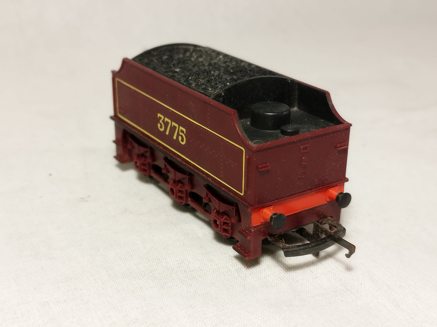 Triang OO Gauge R251 Midland 0-6-0 Tender Unit