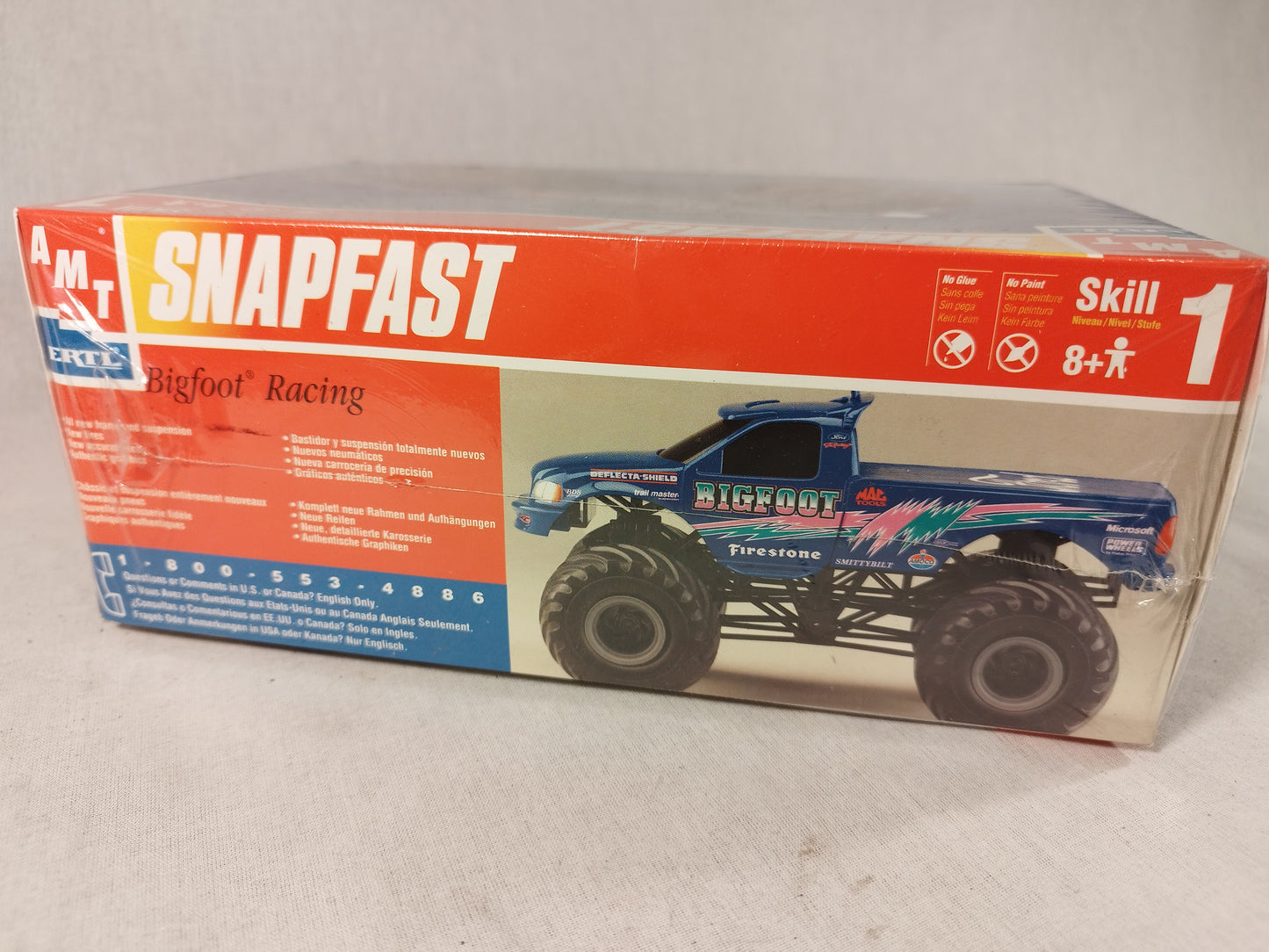 AMT Ertl 1:32 Scale "Bigfoot" Monster Truck Kit - 1990's Kit