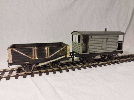 Bassett Lowke O Gauge Brake Van & 5 Plank Kit Built Wagon Lot