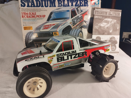 Tamiya 1/10 RC Stadium Blitzer Racing Pickup Truck - with Flysky Radio Gear