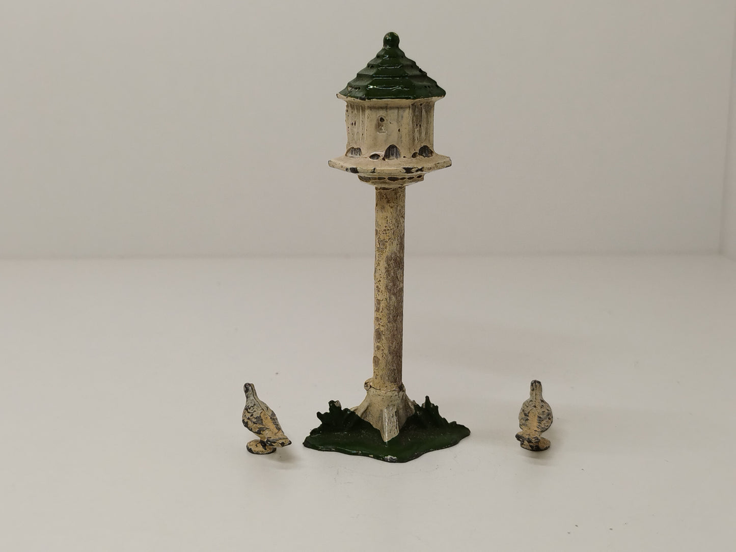 John Hill Company JoHillCo Lead Floral Garden Dovecote and Doves