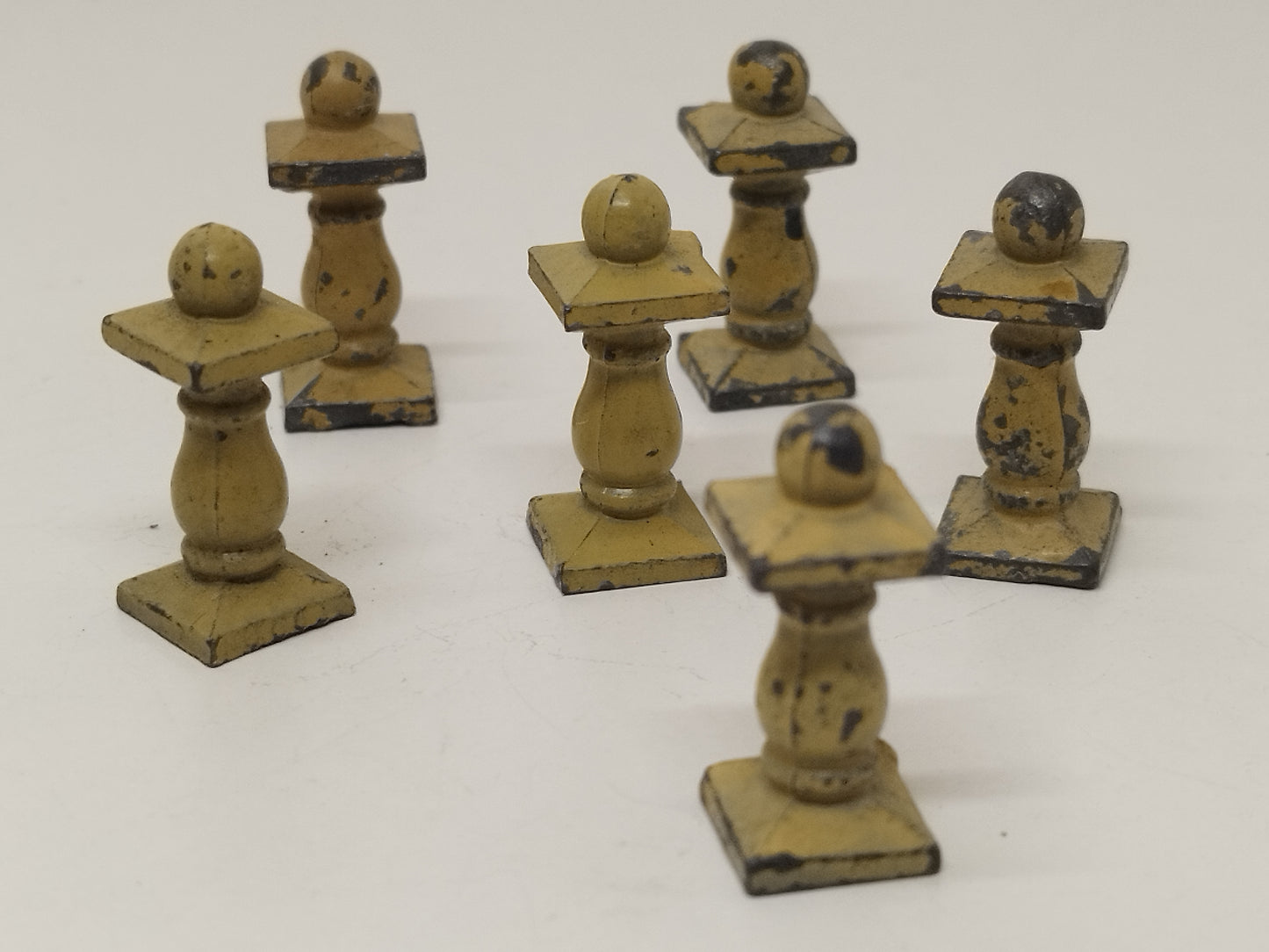 Britains Pre-War Floral Garden Single Balustrade End Sections