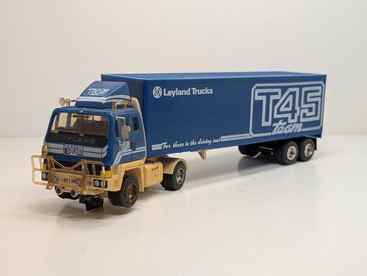 Scalextric C370 Leyland Roadtrain Team T45 with Trailer - Rare!
