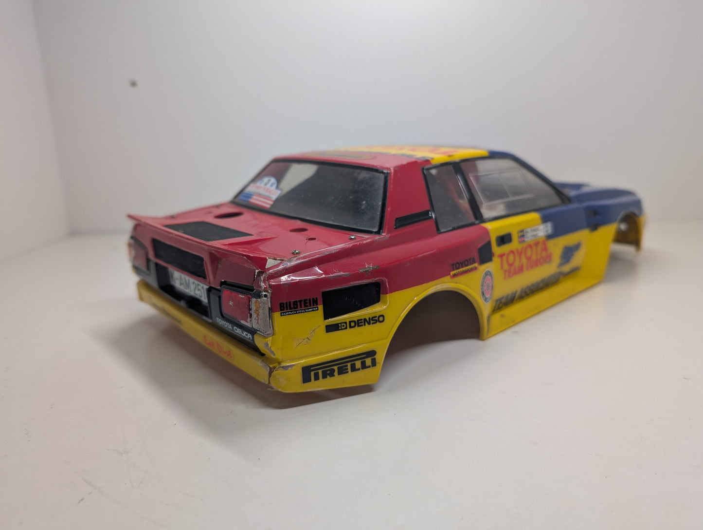 Vintage Tamiya Toyota Celica GrB 1/10 RC Body Shell Wheels and Tyres - Original