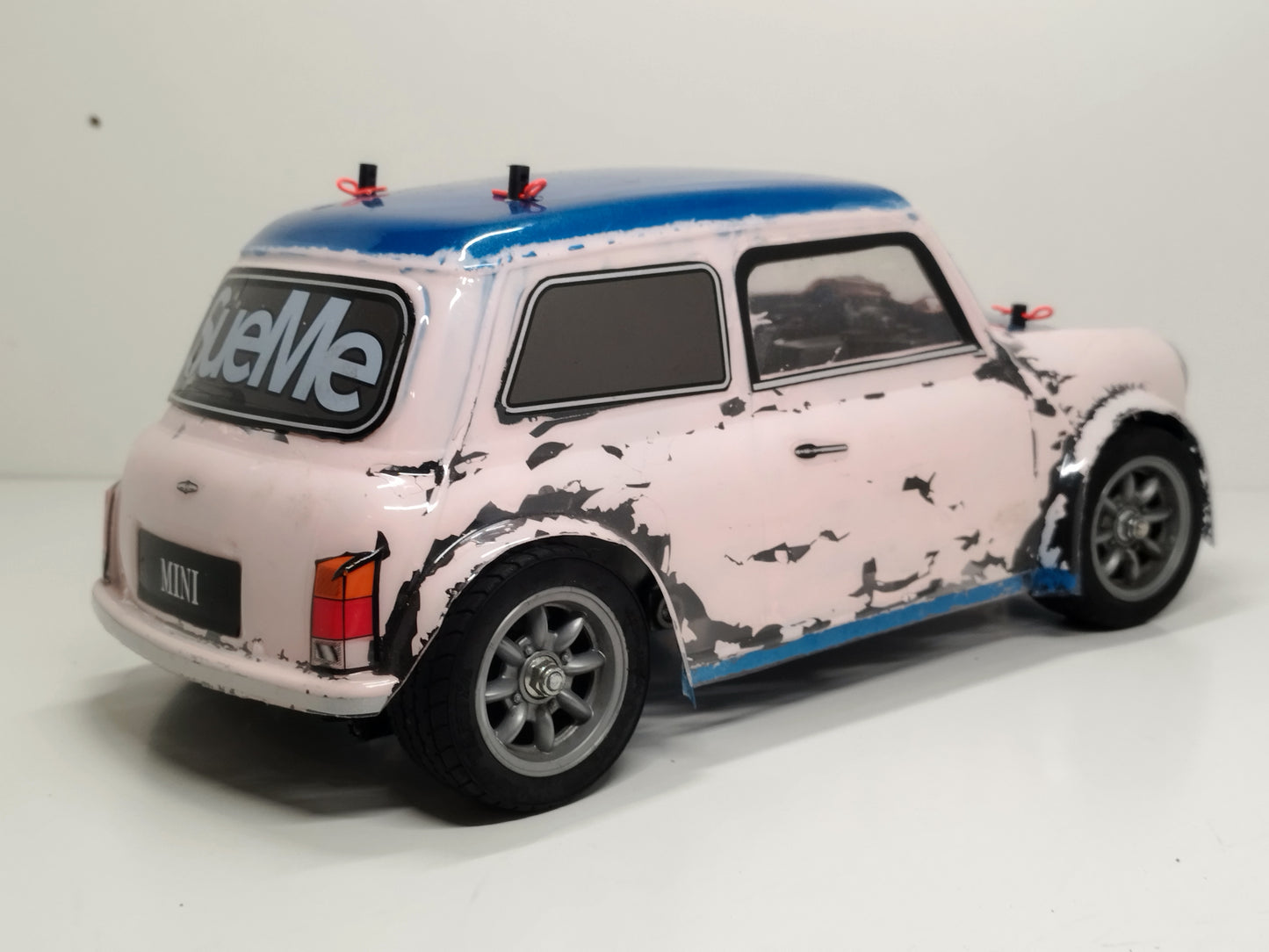 Tamiya 1/10 RC Racing Mini Cooper M-03 Chassis - Roller