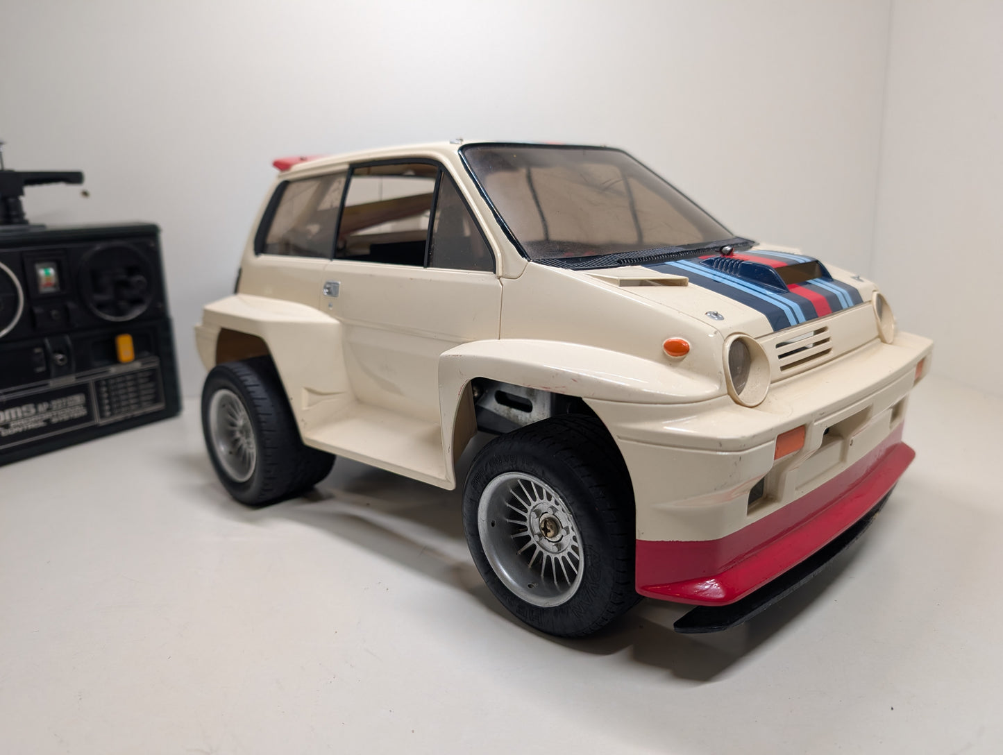 1983 Tamiya Willy's Wheeler Honda City Turbo 1/10 RC Car, Radio and Manual 5839 58039 - Very very rare Car