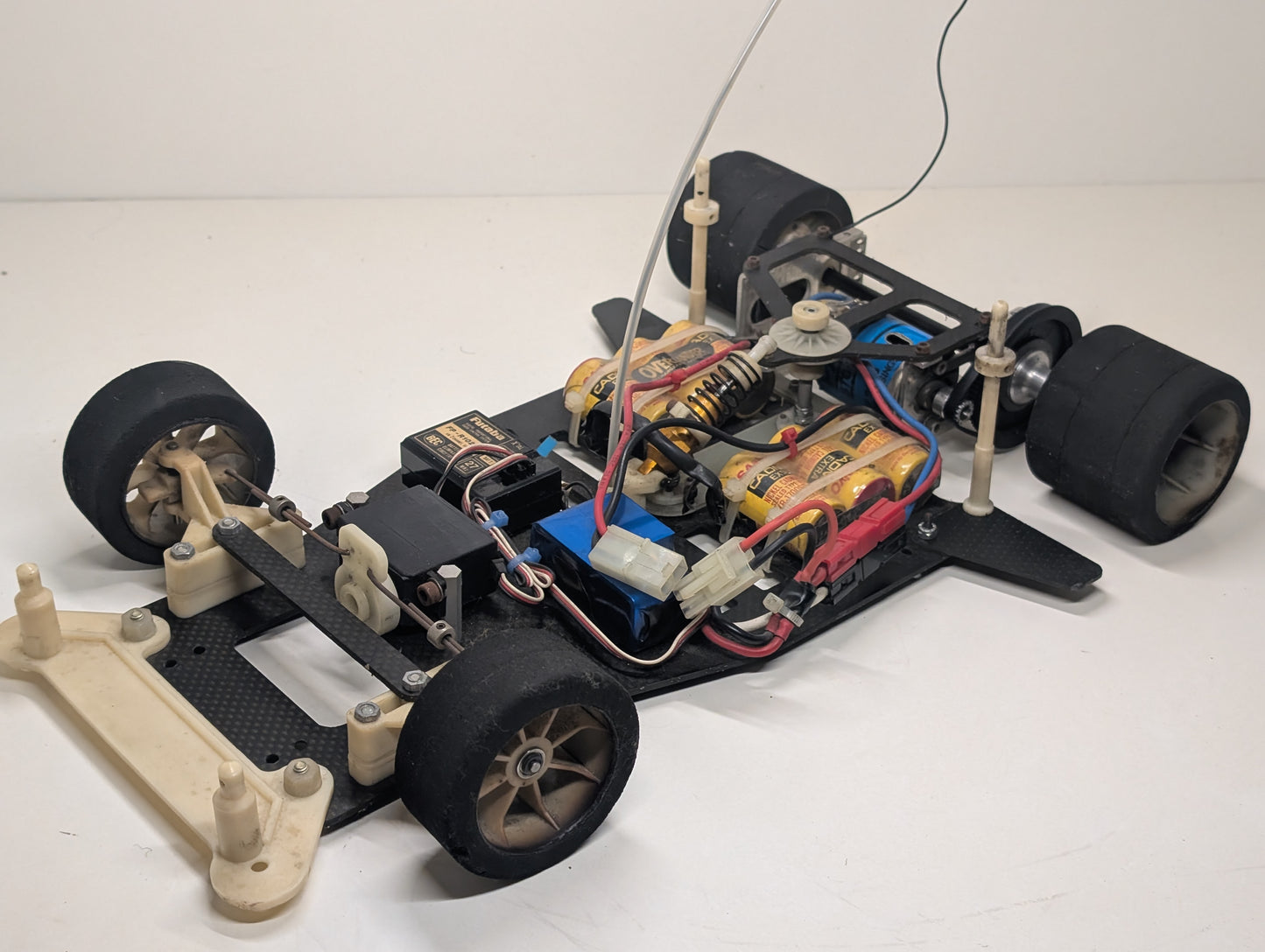 Team Associated RC10L 1/10 Scale Competition Carbon Road Racing Car + Belt Drive Mod + 2 Shells - Boxed