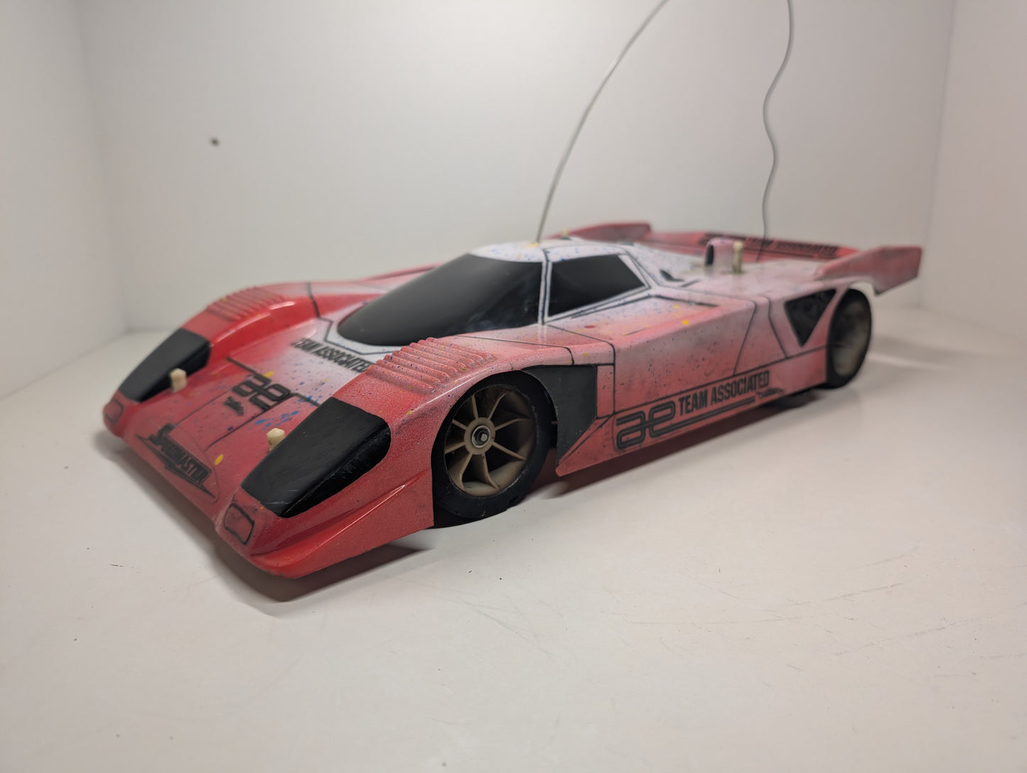 Team Associated RC10L 1/10 Scale Competition Carbon Road Racing Car + Belt Drive Mod + 2 Shells - Boxed