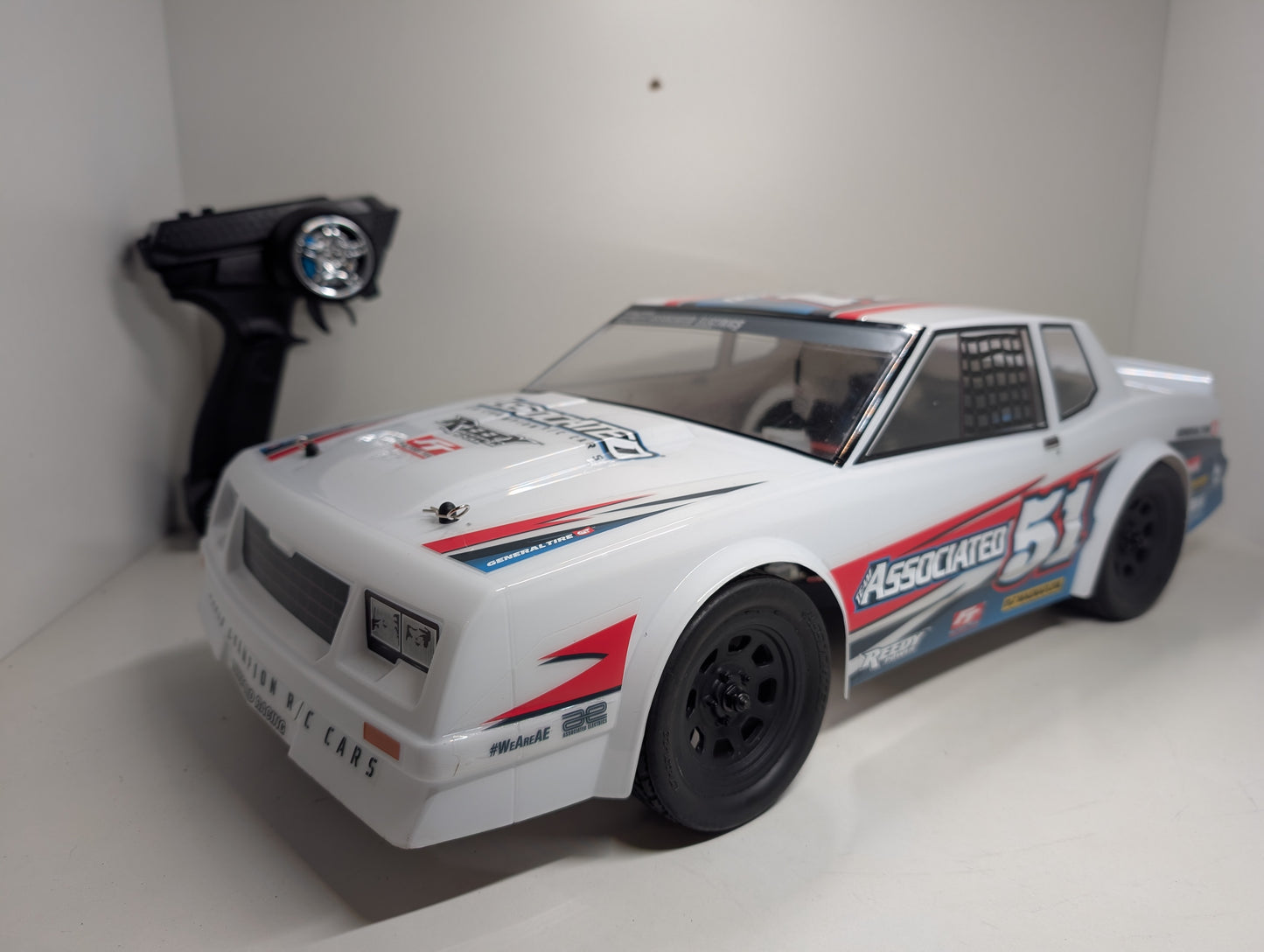Team Associated SR10 Dirt Oval Short Course Car 1/10 Scale RC - Ready to Run
