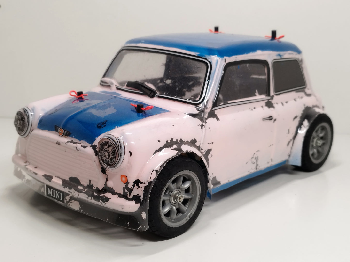 Tamiya 1/10 RC Racing Mini Cooper M-03 Chassis - Roller